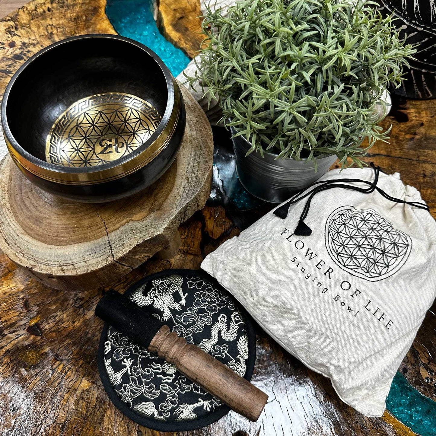 Handcrafted Singing Bowl Set (14cm)